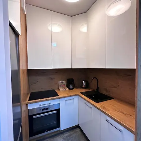 Apartament Blisko Dworca Warszawa Zachodnia, Miejsce Parkingowe W Cenie Exterior photo