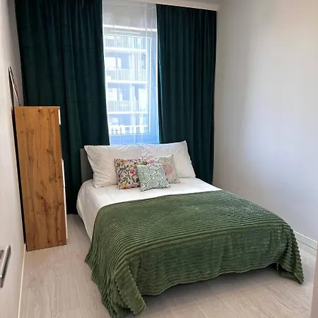 Apartament Blisko Dworca Warszawa Zachodnia, Miejsce Parkingowe W Cenie Exterior photo